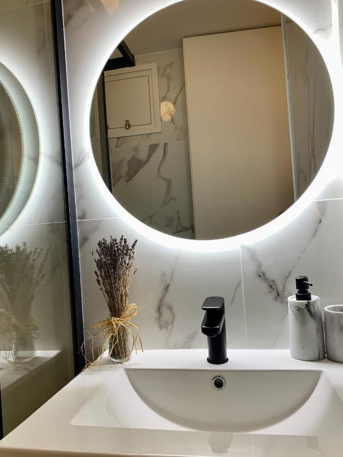 Porto Cave-Styled Duplex Apartment Bagian luar foto